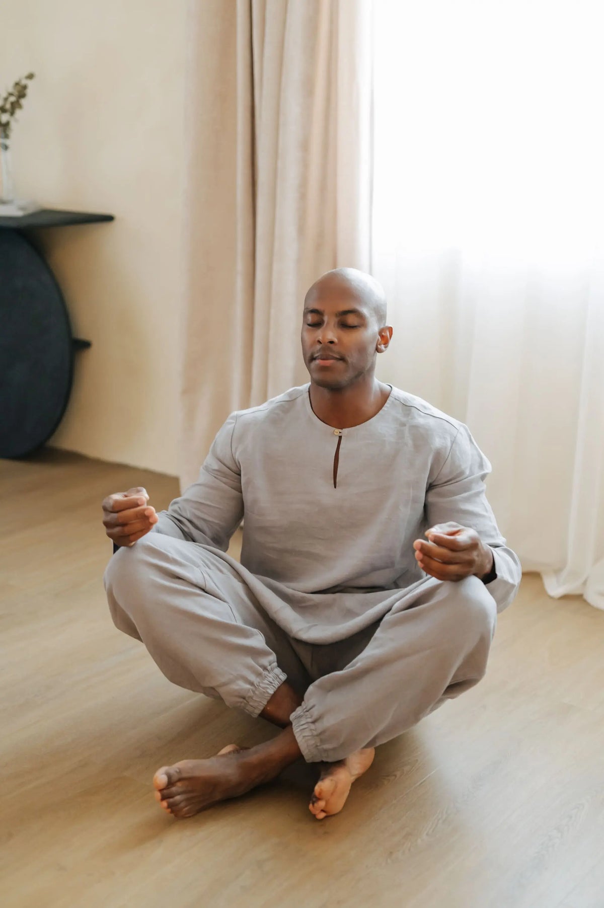 Yogabyxor i linne - Haremsbyxor med dragsko i midjan