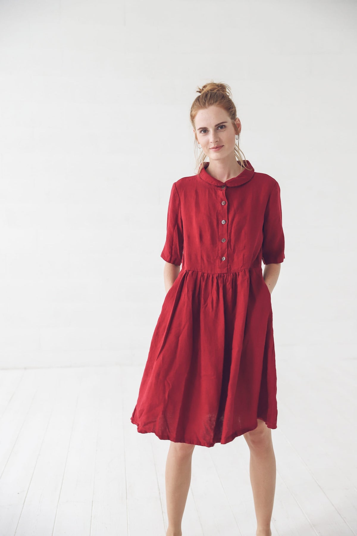 Knee-length Peter Pan collar linen dress, front view JP04
