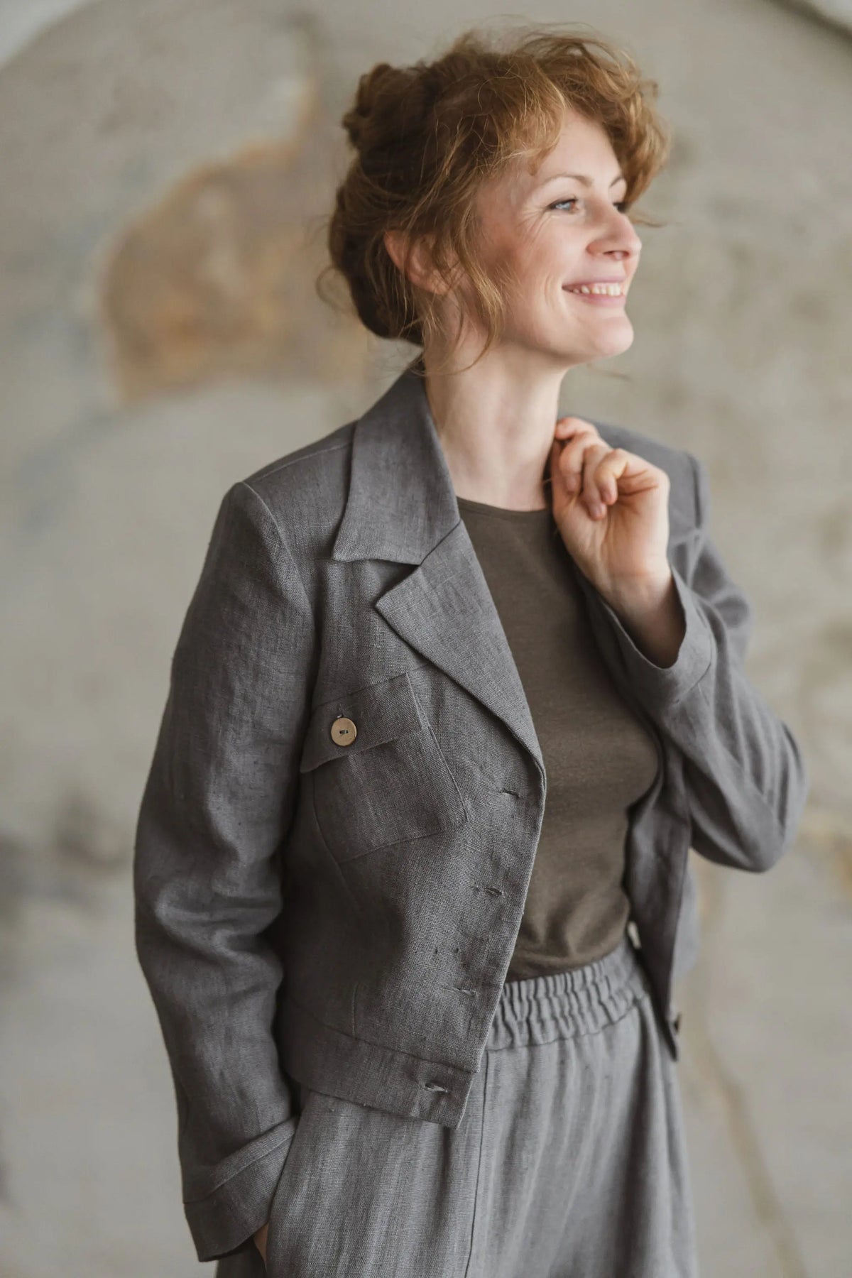 Versatile Cropped Linen Blazer Epic Linen