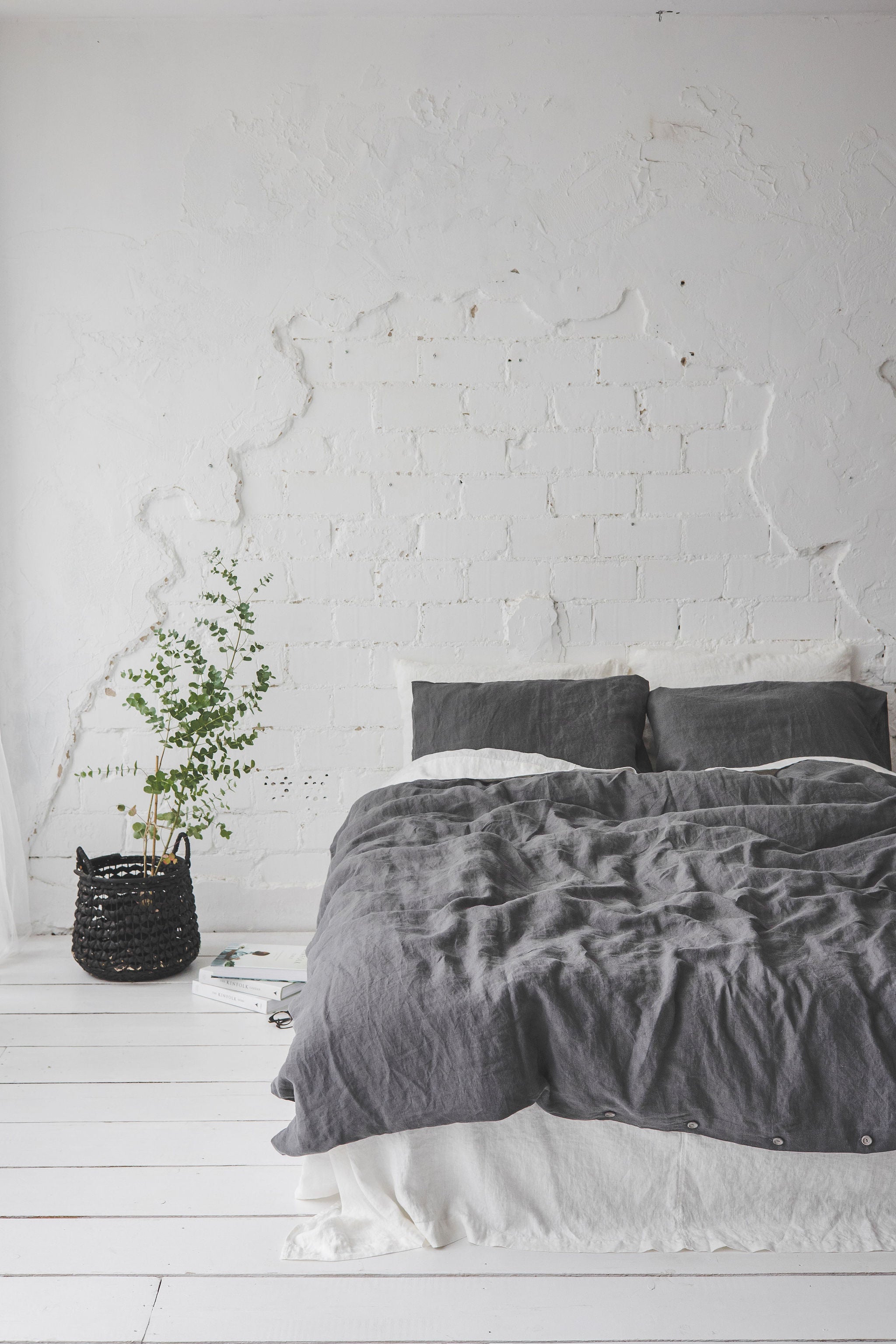 Luxury bed linens wholesale, high-thread-count bed linens, hotel-quality bed linen, soft bed sheets wholesale, Egyptian cotton bed linens, affordable bed linen sets, bedding sets bulk, premium bed linen, breathable bed linens, elegant bed linen collections