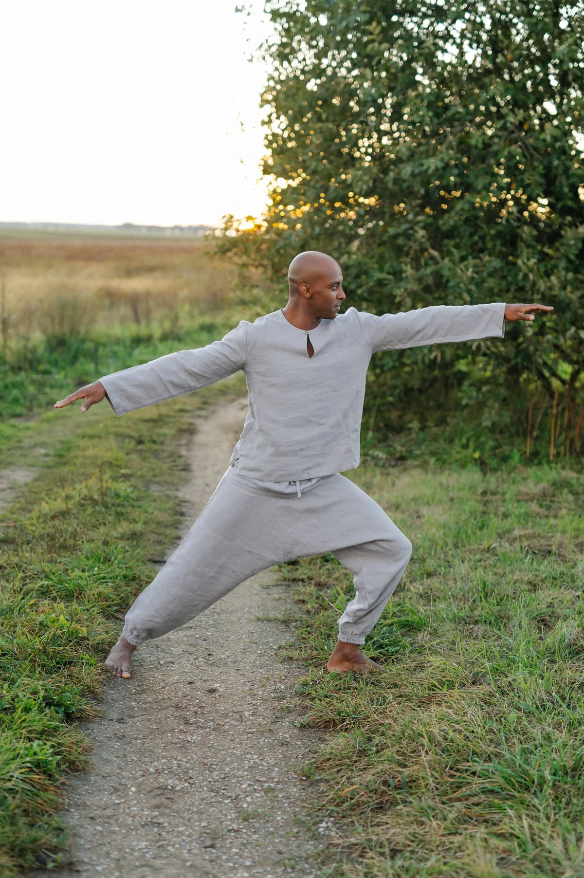 Yogabyxor i linne - Haremsbyxor med dragsko i midjan