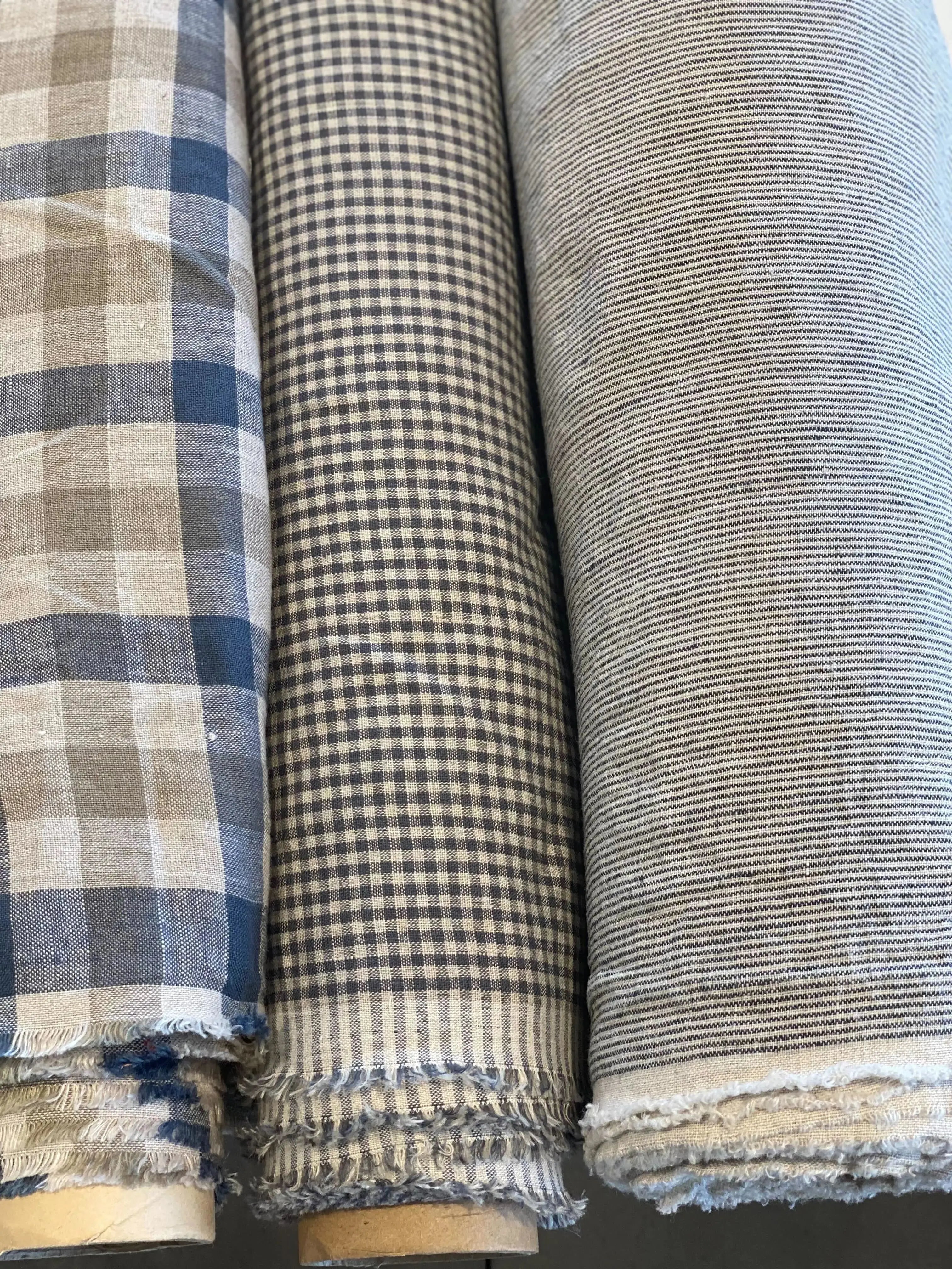 Detailed view of the organic linen fabric texture and pattern by Meter